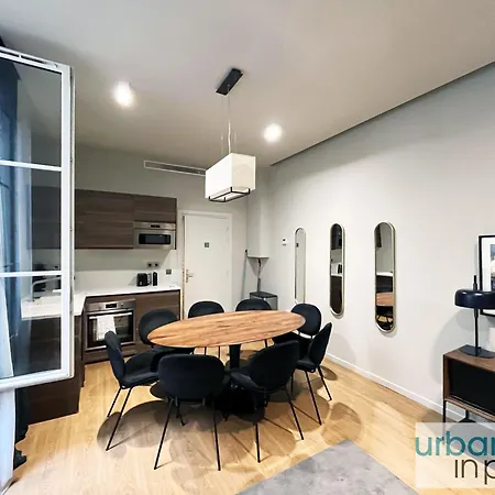 Urban Flat 110 - Luxury 3 Bedroom Near Galeries Lafayette *