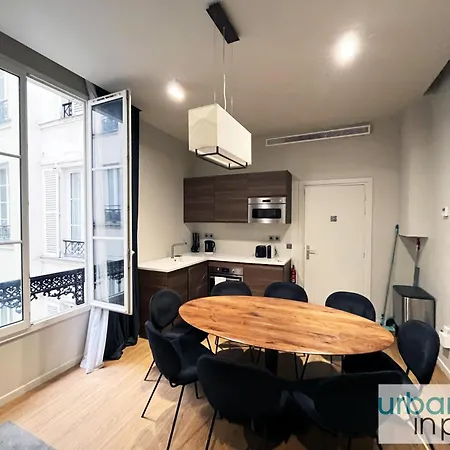 아파트 Urban Flat 110 - Luxury 3 Bedroom Near Galeries Lafayette 파리